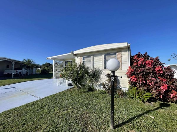 1601 Us Highway 441, Unit 61, Okeechobee, FL 34974