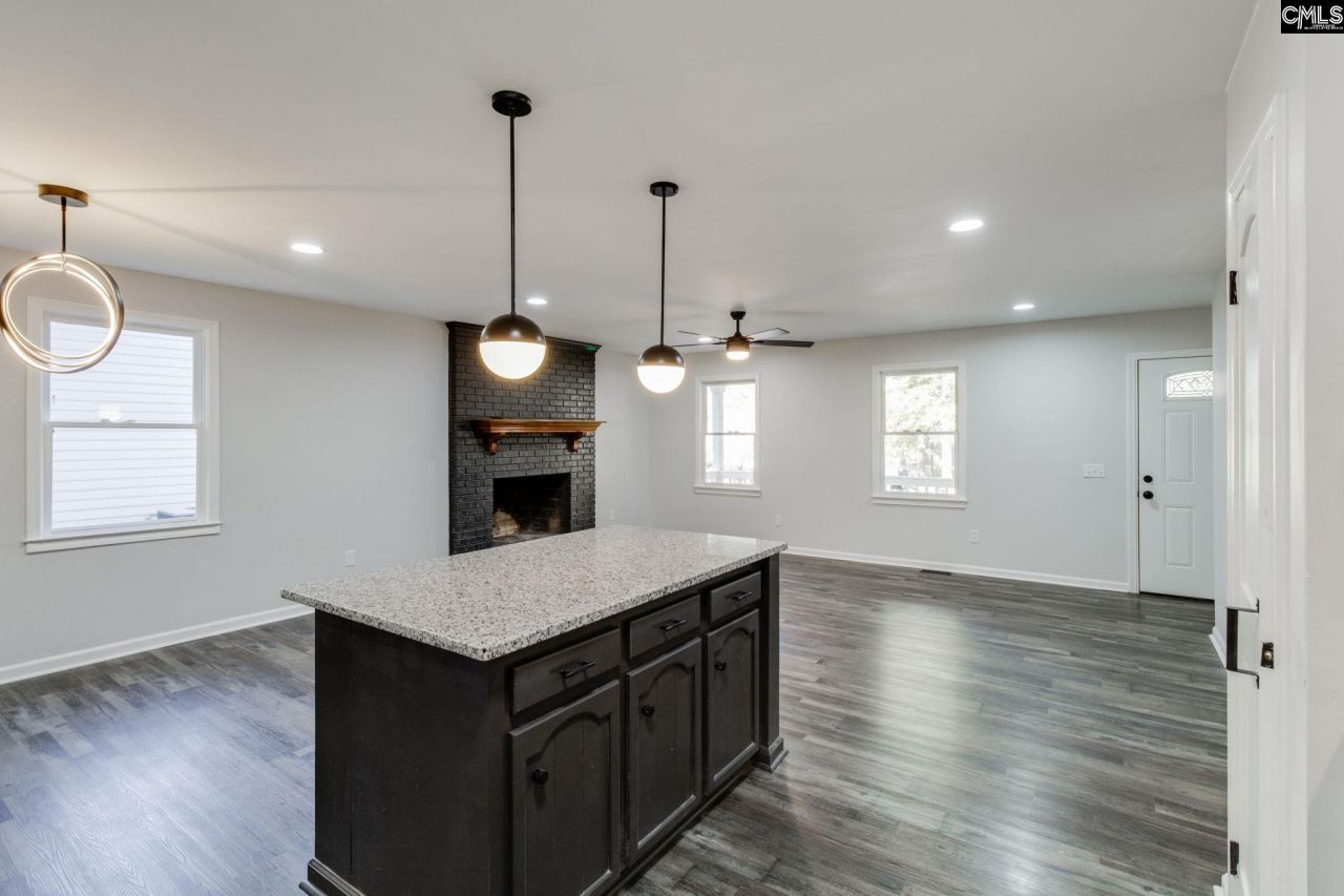 115 Calloway Court Photo 11