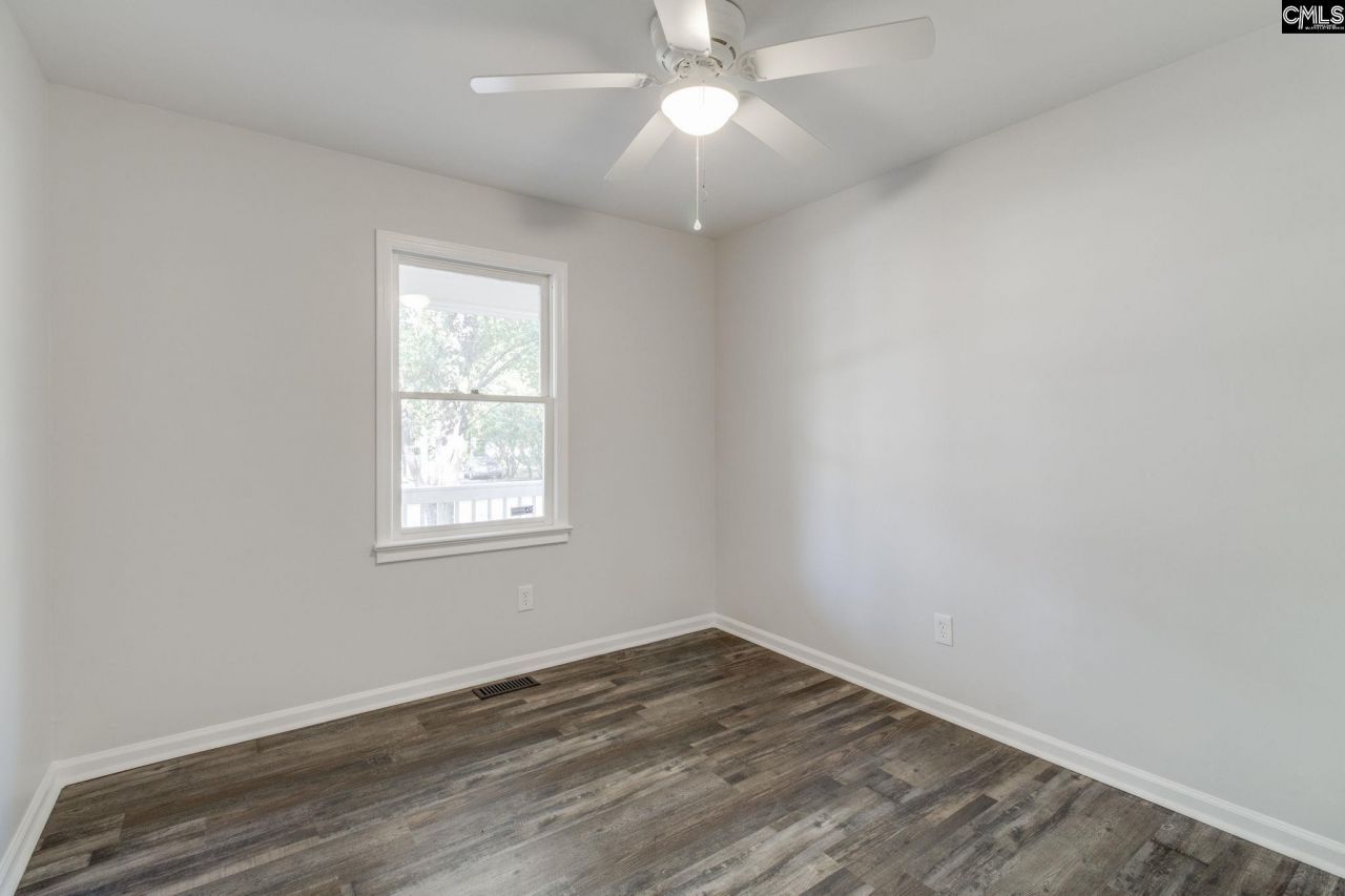 115 Calloway Court Photo 20