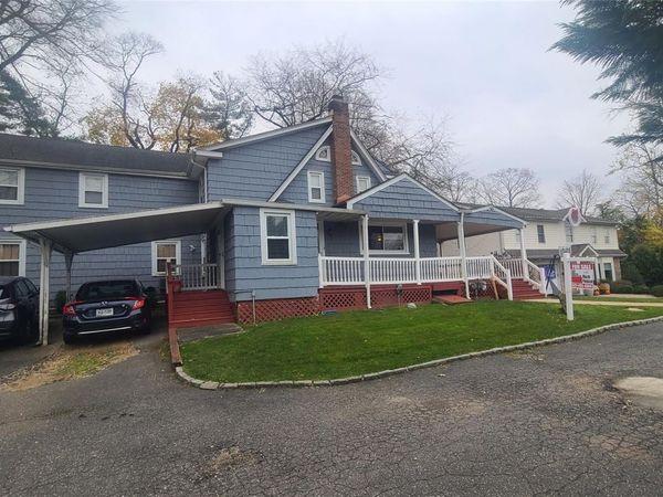 2 Addison Lane, Greenvale, NY 11548