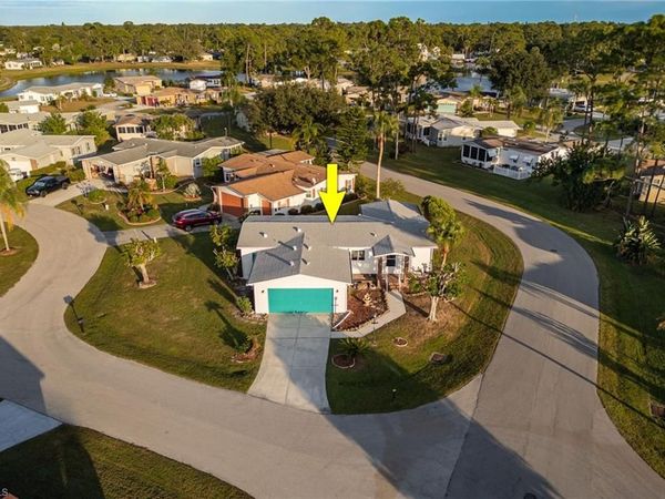 19658 Eagle Trace CT, NORTH FORT MYERS, FL 33903