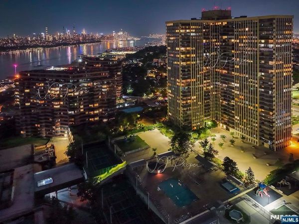 200 Winston Drive 2403, Unit 2403, CLIFFSIDE PARK, NJ 07010