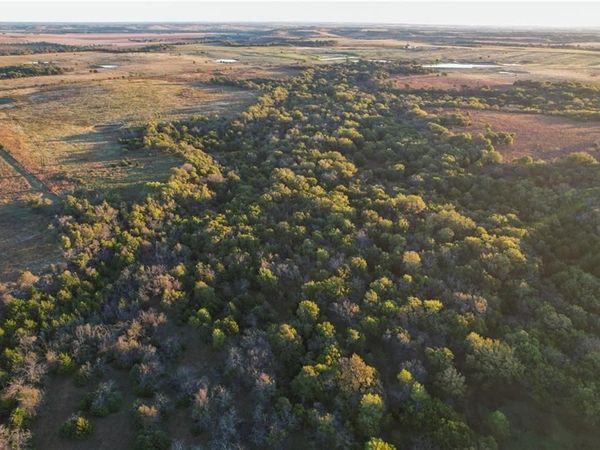 121st Road, Arkansas City, KS 67005