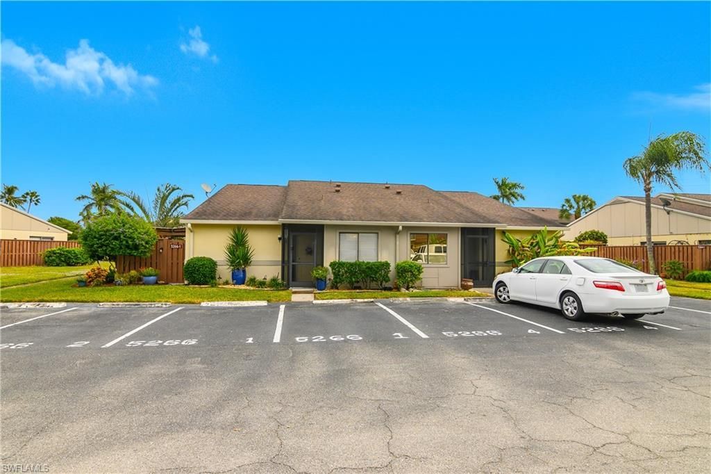 5266 Cedarbend Dr, Unit 1, Fort Myers, FL 33919 Photo
