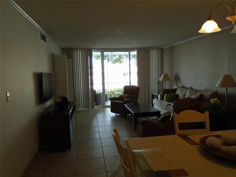 3165 NE 48th Court, Unit 110, Lighthouse Point, FL 33064 Photo