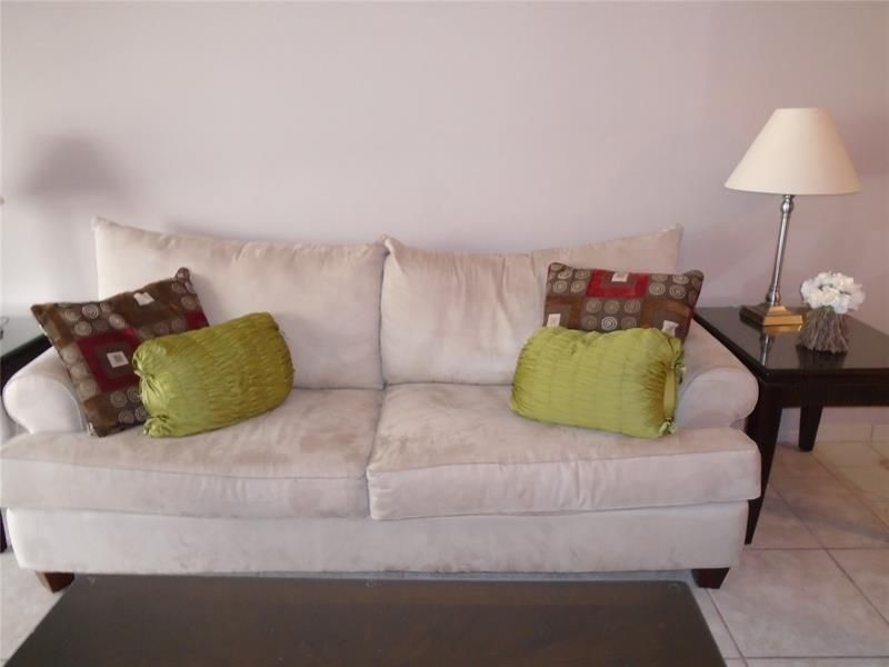 3165 NE 48th Court, Unit 110, Lighthouse Point, FL 33064 Photo