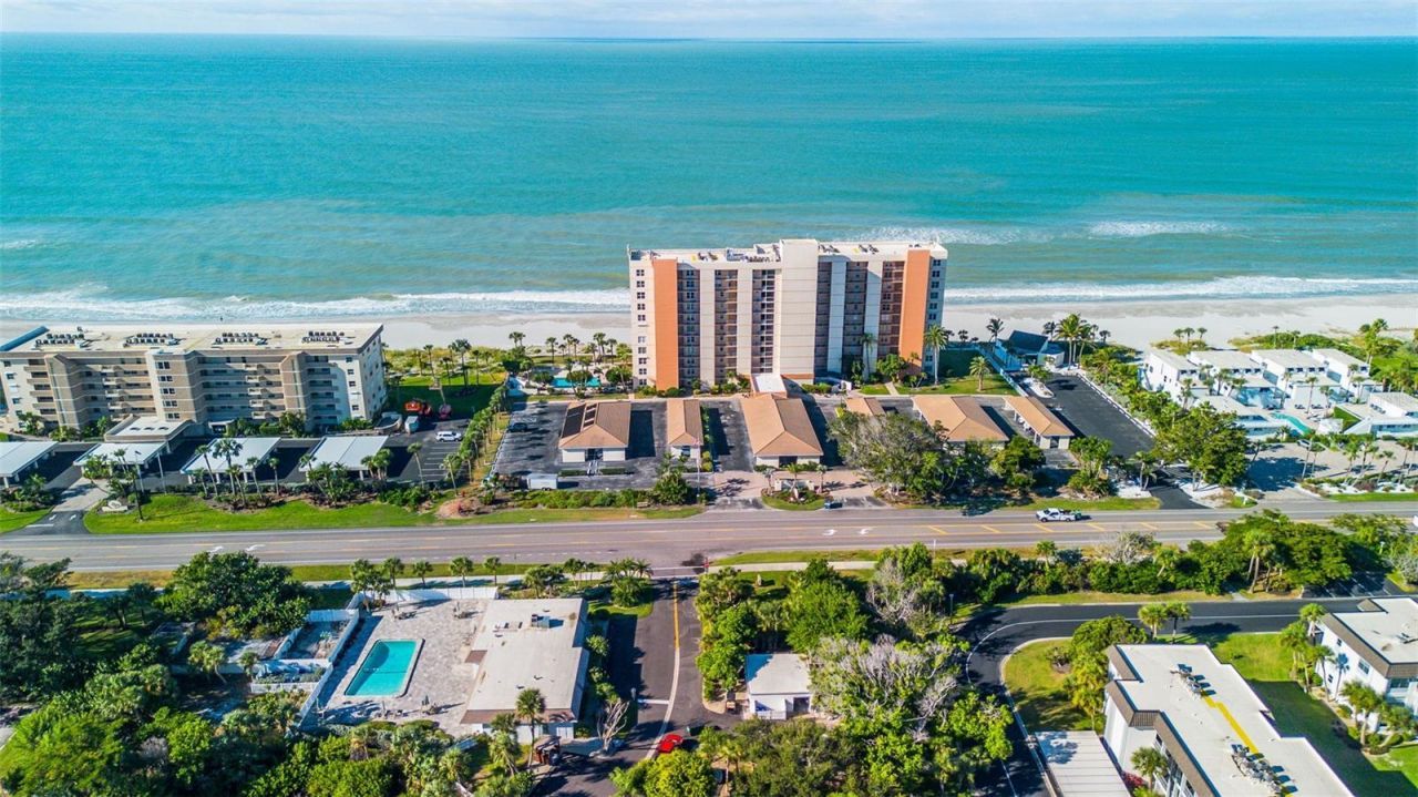 597 Sutton Place, Longboat Key, FL 34228 Photo