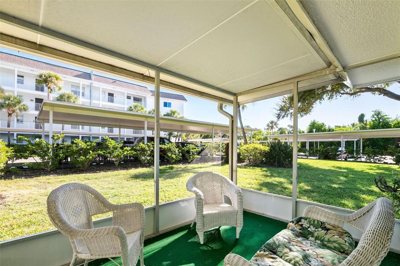 597 Sutton Place, Longboat Key, FL 34228 Photo