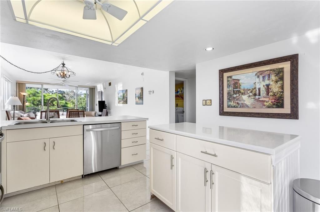 290 Naples Cove Dr, Unit 2501, Naples, FL 34110 Photo