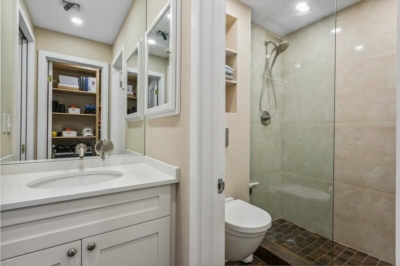 2160 Ibis Isle Road, Unit 1, Palm Beach, FL 33480 Photo