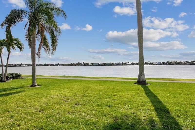 2160 Ibis Isle Road, Unit 1, Palm Beach, FL 33480 Photo