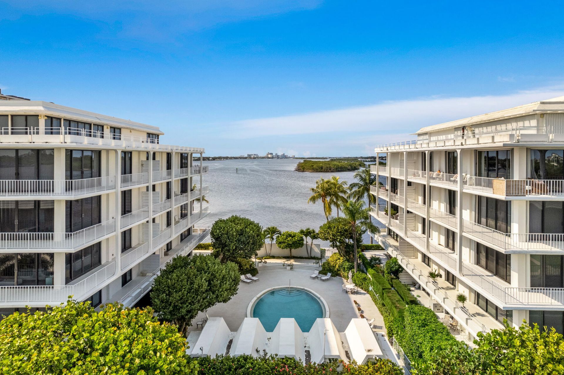 2160 Ibis Isle Road, Unit 1, Palm Beach, FL 33480 Photo