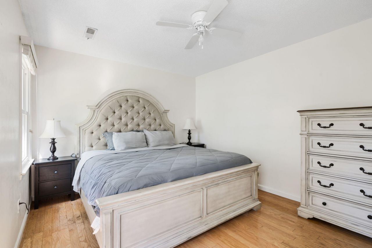 109 Mill Pond Court Photo 14