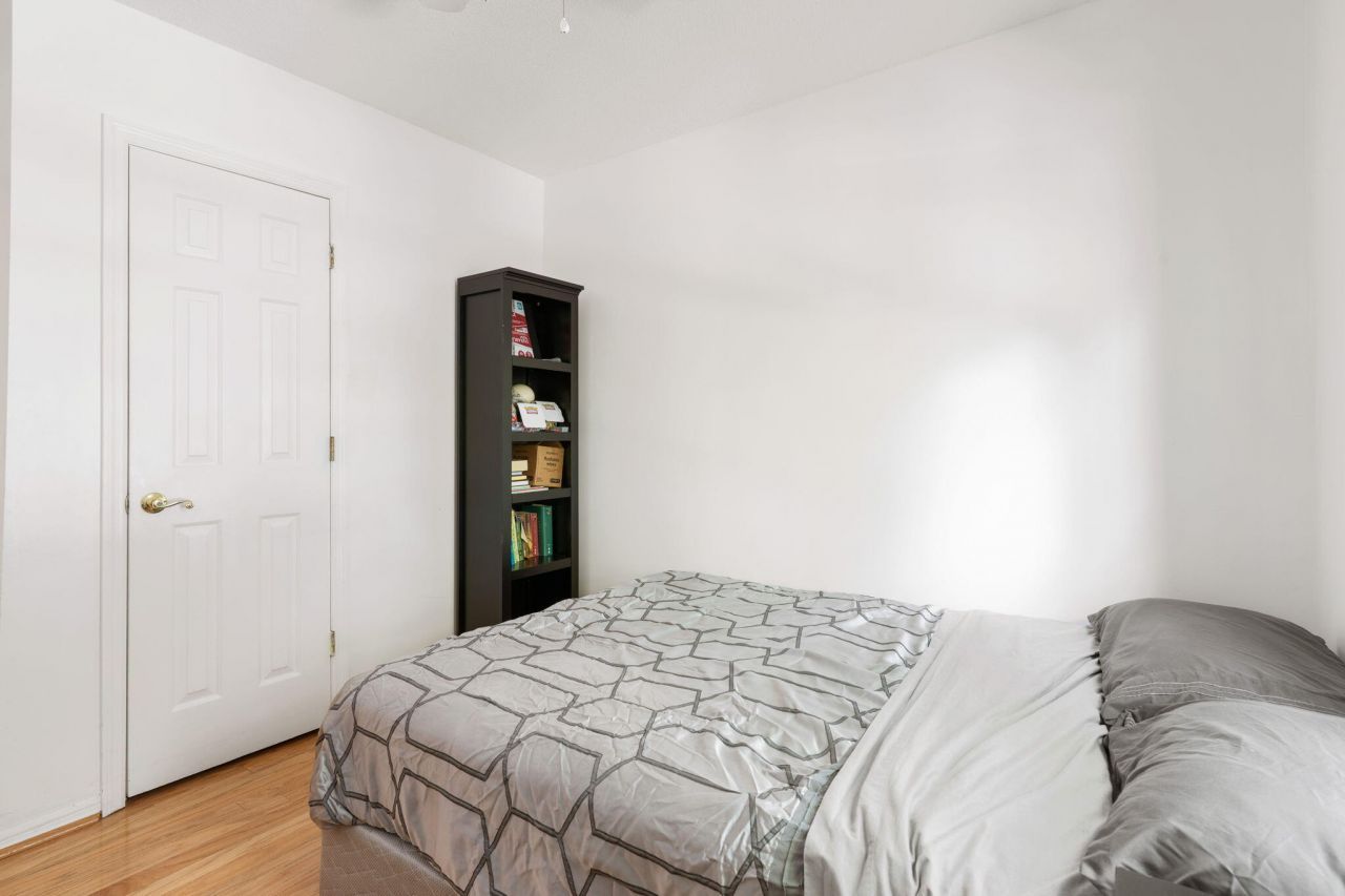 109 Mill Pond Court Photo 18