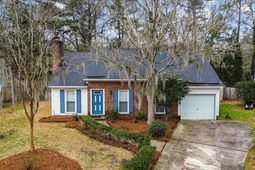 109 Mill Pond Court photo 4