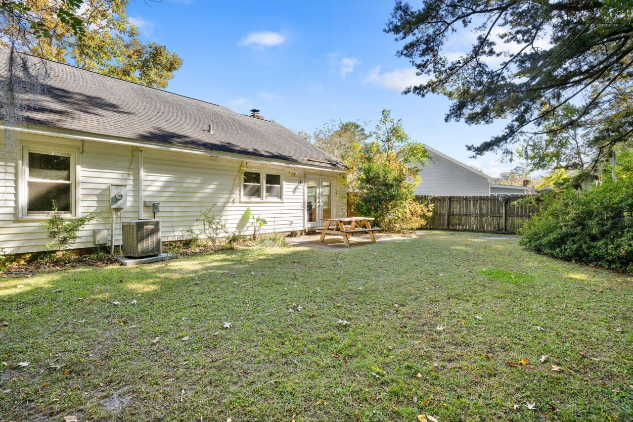 109 Mill Pond Court Photo 22