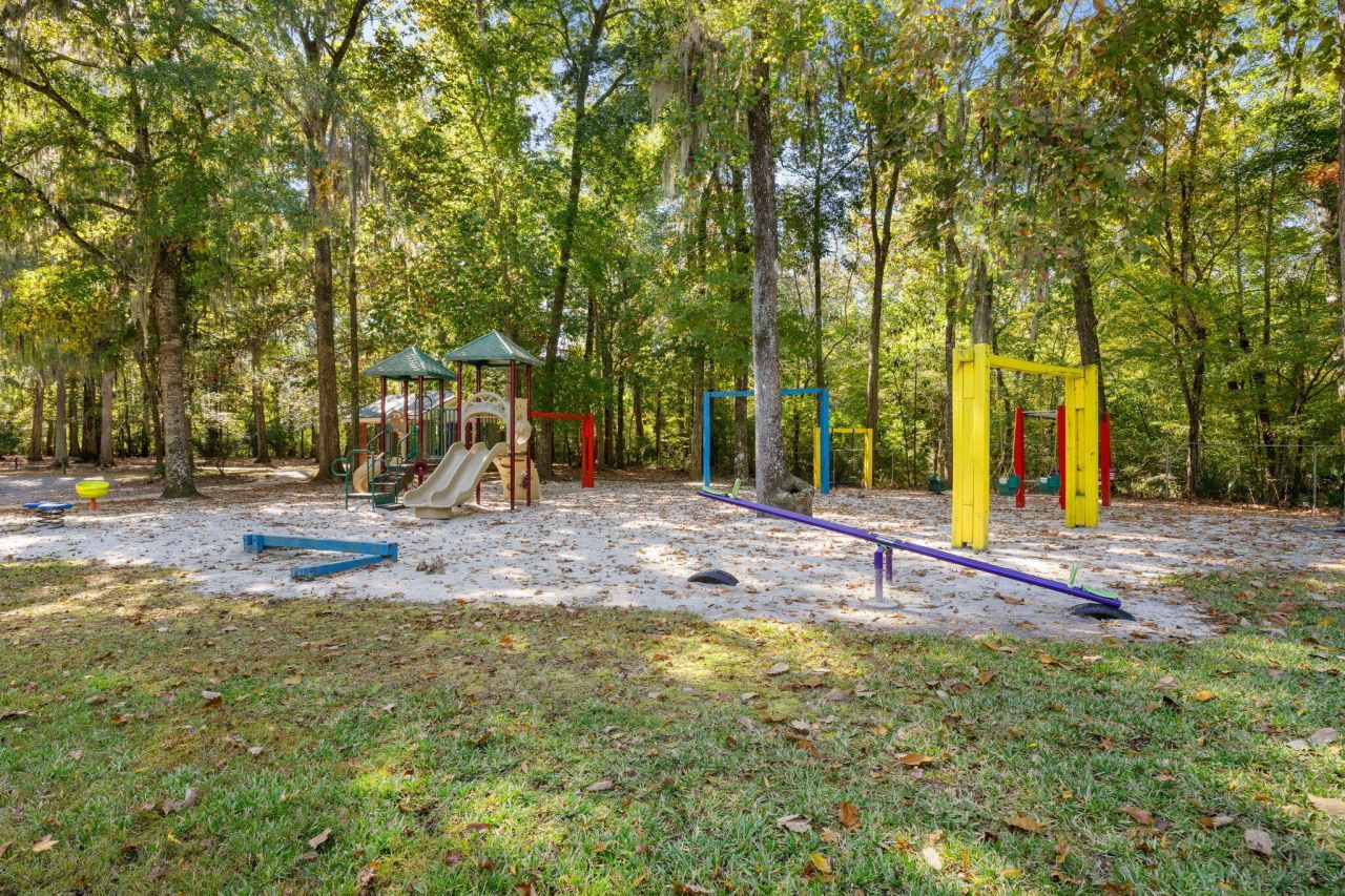 109 Mill Pond Court Photo 31