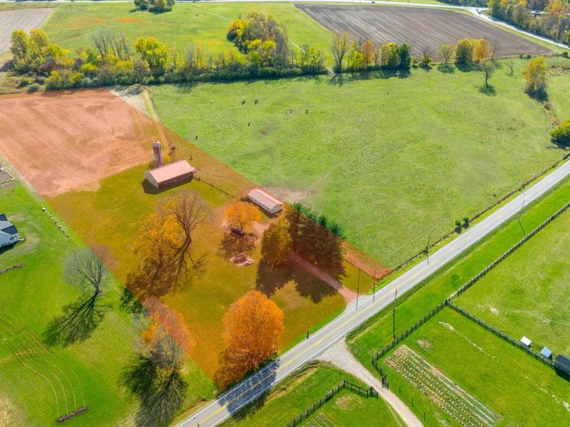 8777 Hayden Run Road, Hilliard, OH 43026 Photo 1