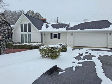 325 Wildwood Avenue, London, KY 40744