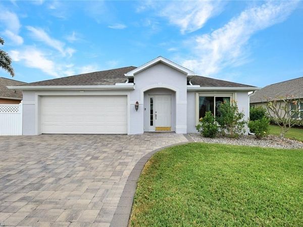 15645 Beachcomber AVE, FORT MYERS, FL 33908