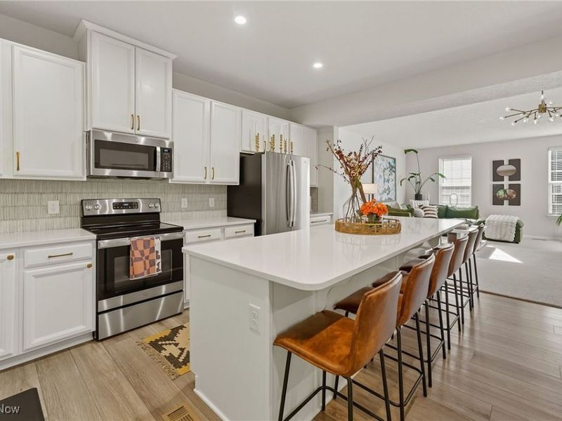 1113 Bean Lane, Akron, OH 44313 Photo 11