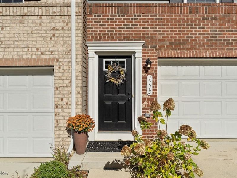 1113 Bean Lane, Akron, OH 44313 Photo 3