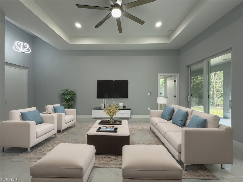 6137 Higgins Ave, Fort Myers, FL 33905 Photo