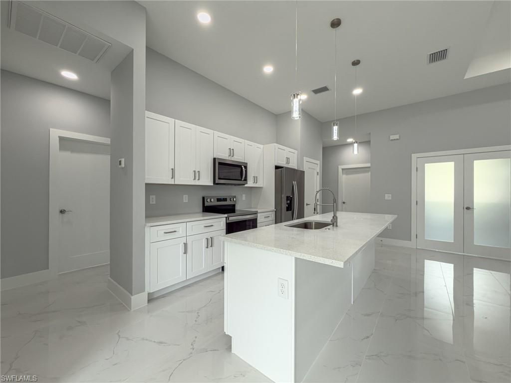 6137 Higgins Ave, Fort Myers, FL 33905 Photo