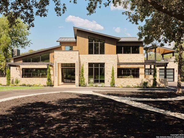 353 Lakeview Blvd, New Braunfels, TX 78130