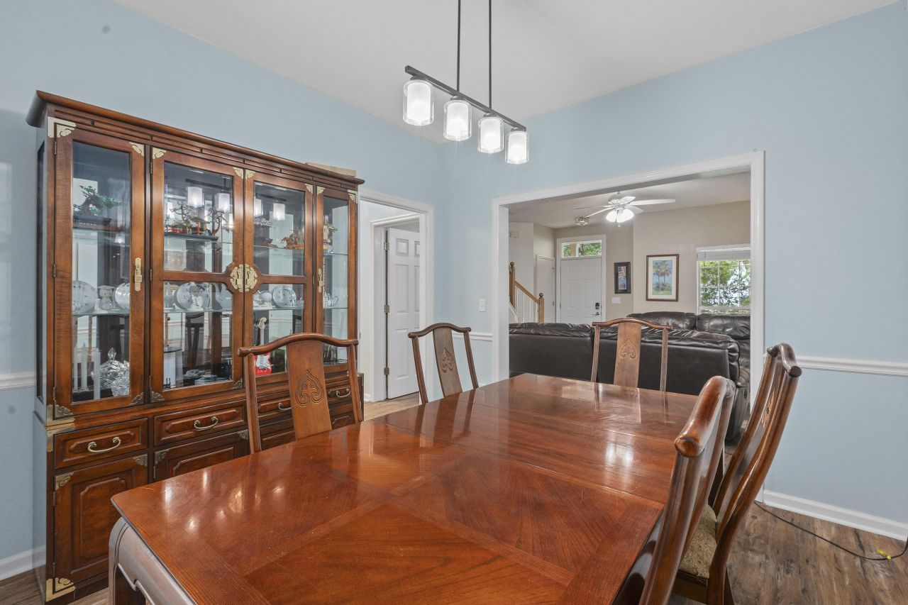 1940 Treebark Drive Photo 10