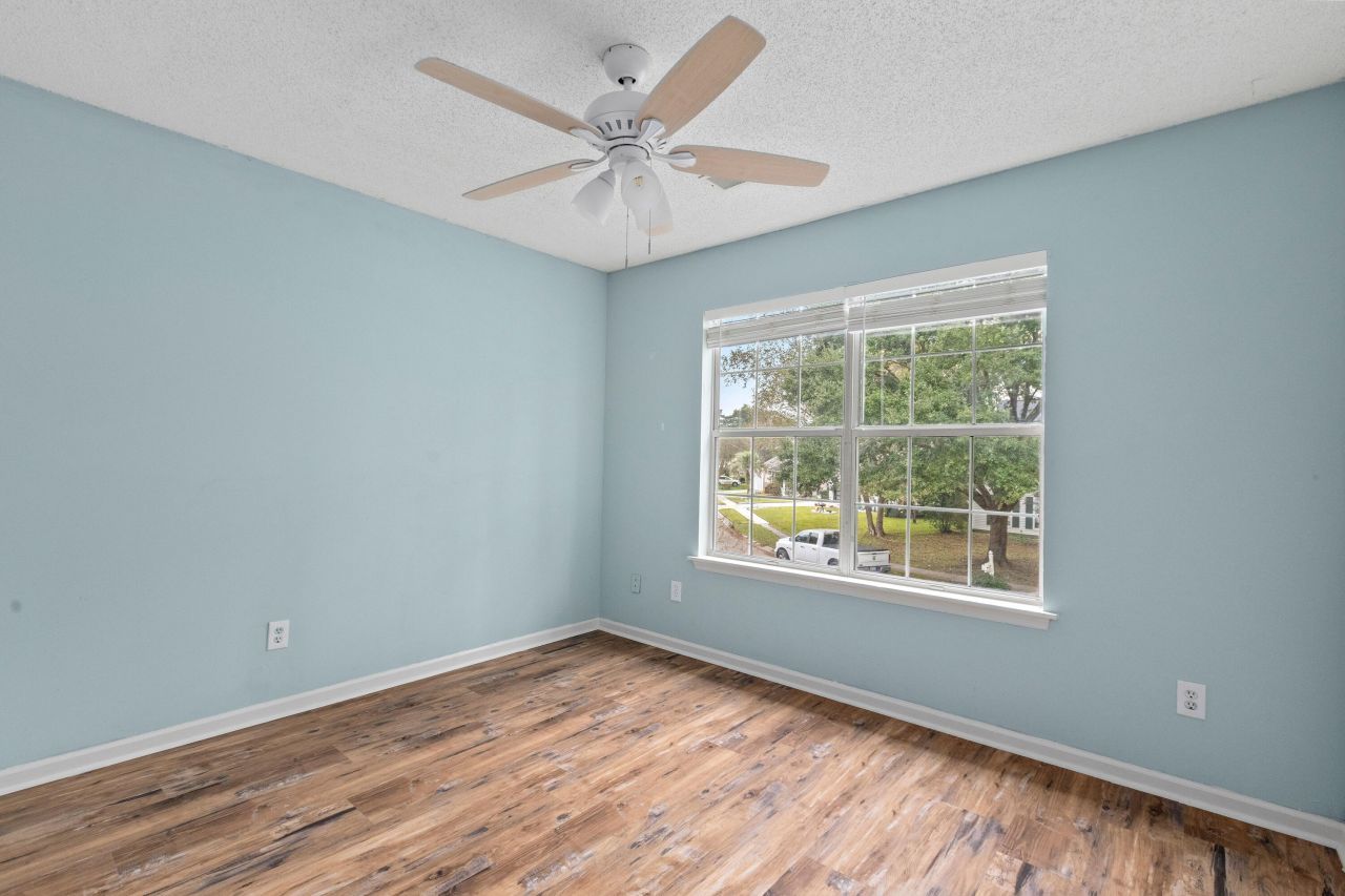 1940 Treebark Drive Photo 20