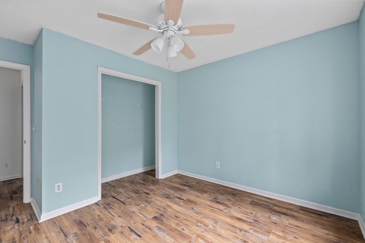 1940 Treebark Drive Photo 21