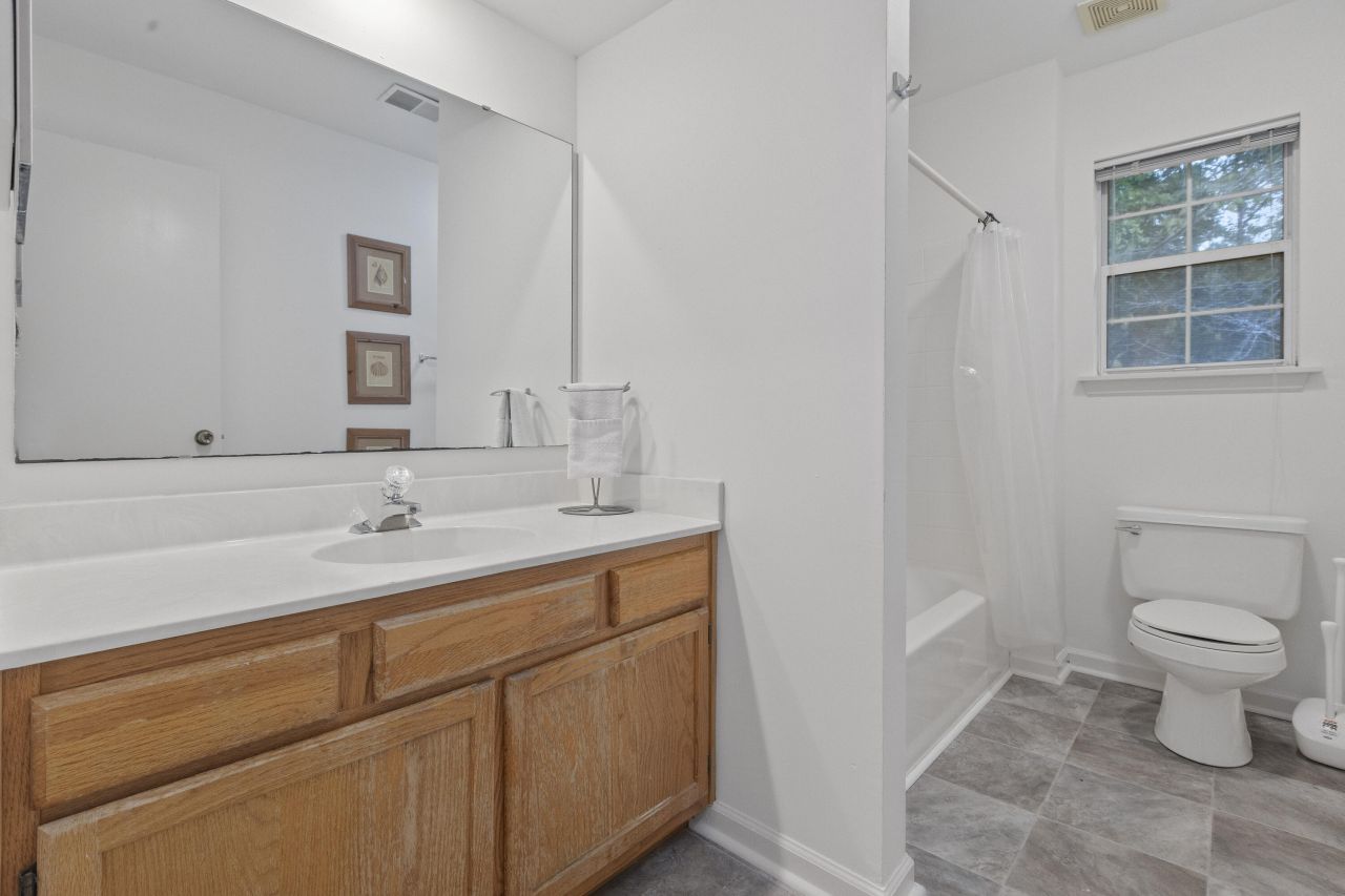 1940 Treebark Drive Photo 25