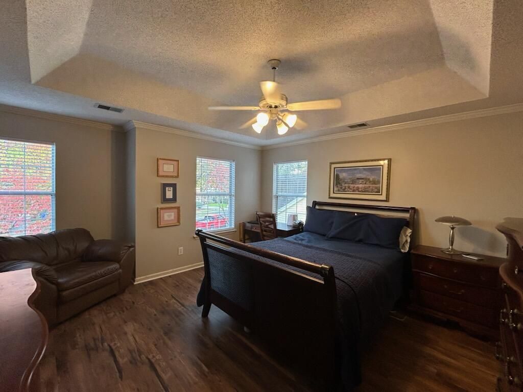 1940 Treebark Drive Photo 29