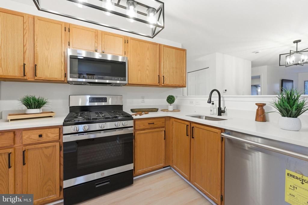 1535 Benjamin Franklin Court, Mays Landing, NJ 08330 Main Photo