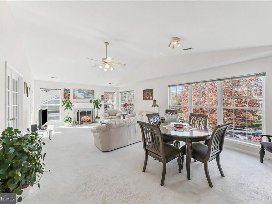 114 Stewarts Court, Unit 407, Phoenixville, PA 19460 Main Photo