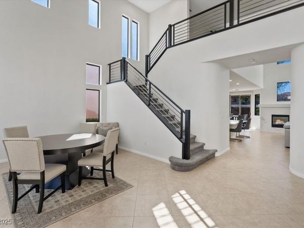 11205 Prado Del Rey Lane, Las Vegas, NV 89141