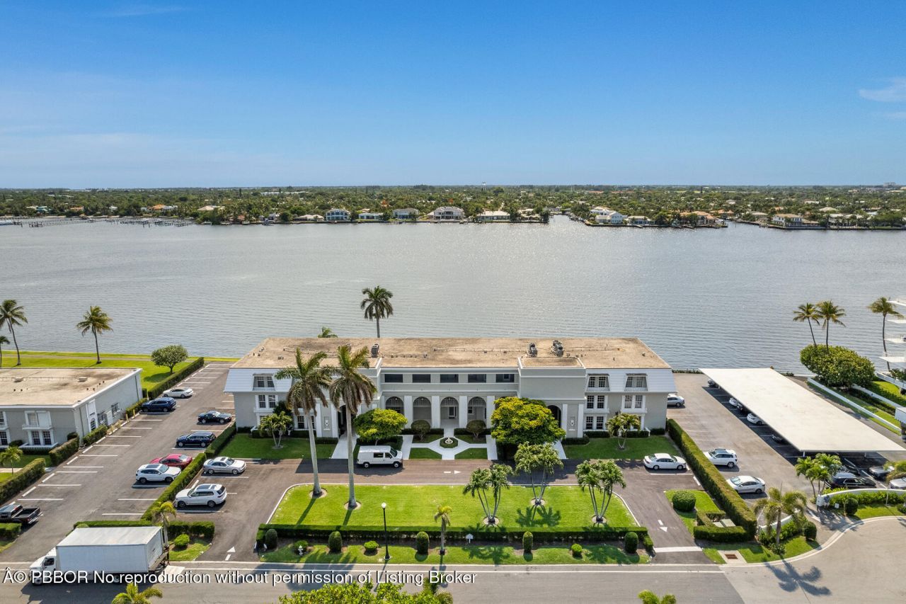 2160 Ibis Isle Road, Unit 1, Palm Beach, FL 33480 Photo