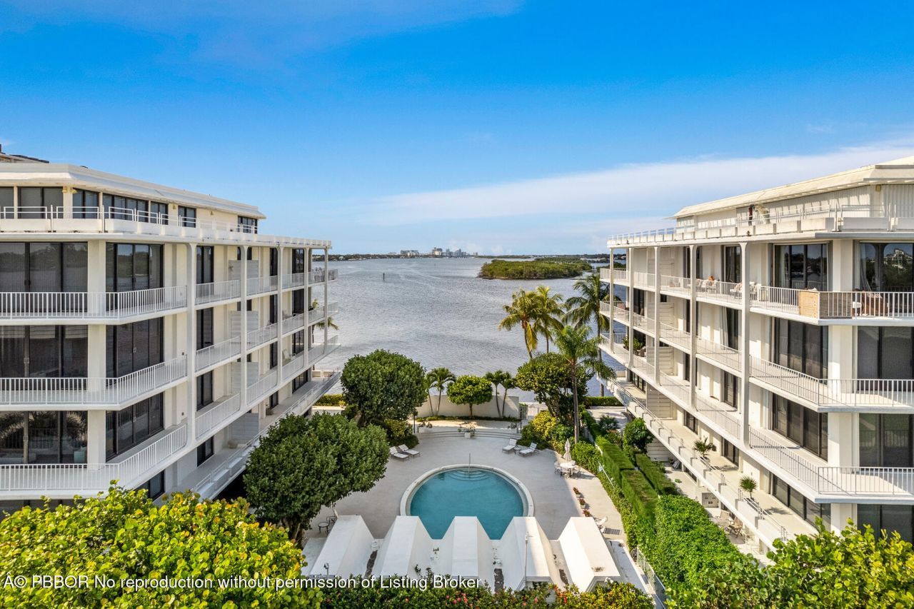 2160 Ibis Isle Road, Unit 1, Palm Beach, FL 33480 Photo