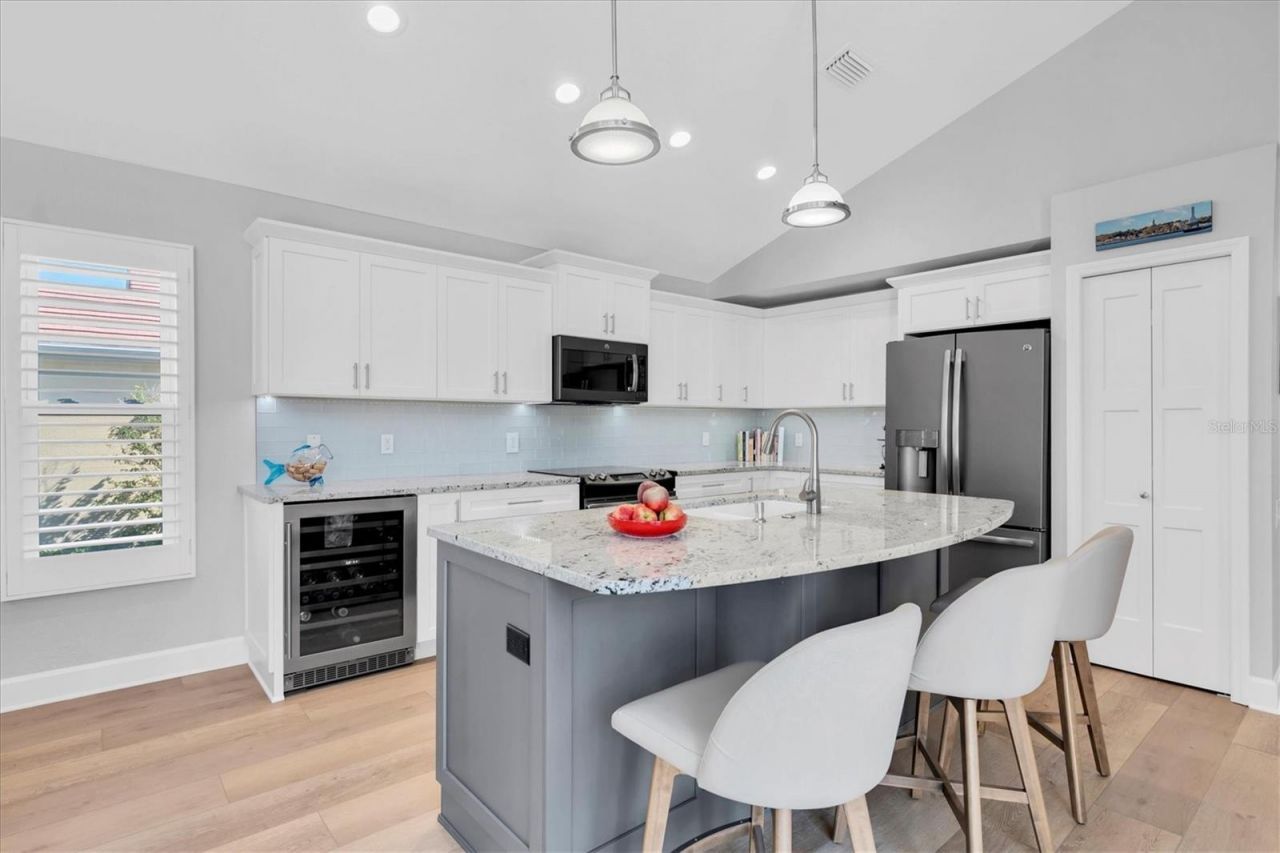 18 Jefferson Court S, Saint Petersburg, FL 33711 Photo