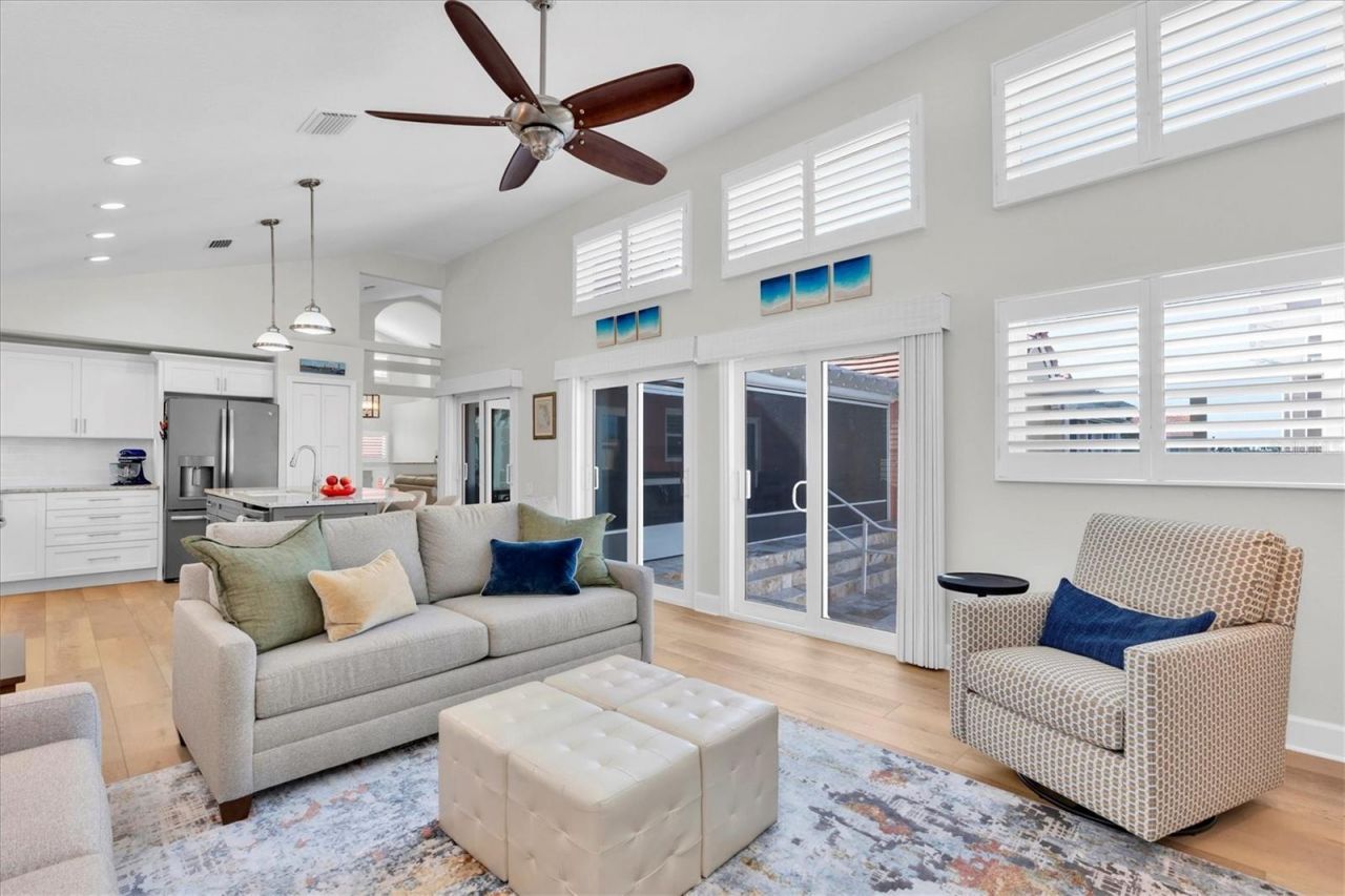 18 Jefferson Court S, Saint Petersburg, FL 33711 Photo