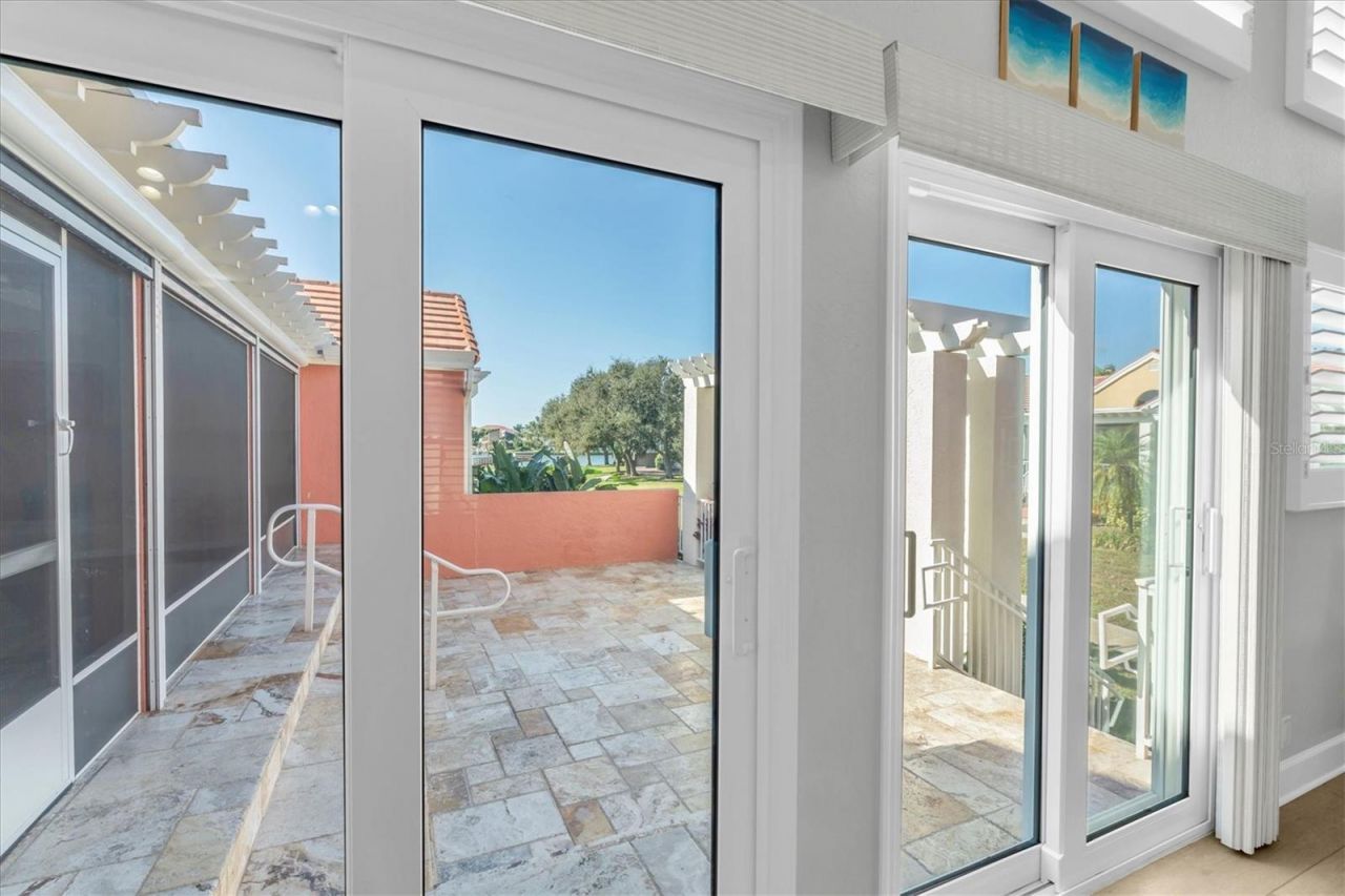 18 Jefferson Court S, Saint Petersburg, FL 33711 Photo