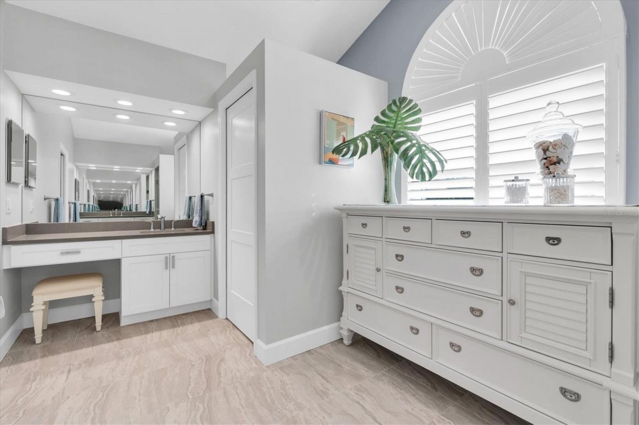 18 Jefferson Court S, Saint Petersburg, FL 33711 Photo