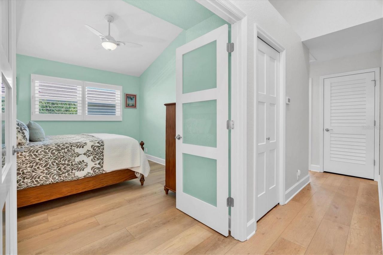 18 Jefferson Court S, Saint Petersburg, FL 33711 Photo