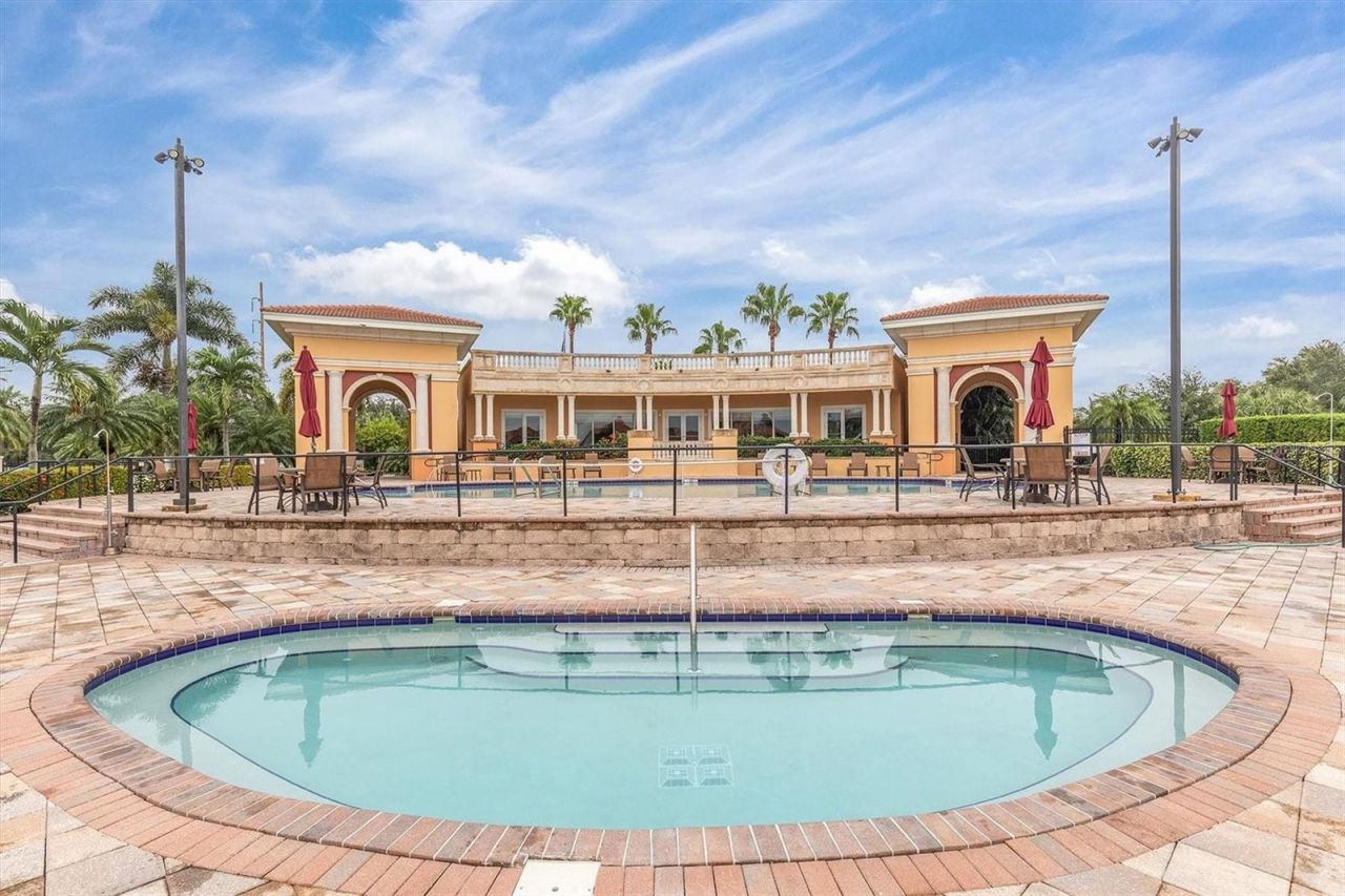 18 Jefferson Court S, Saint Petersburg, FL 33711 Photo