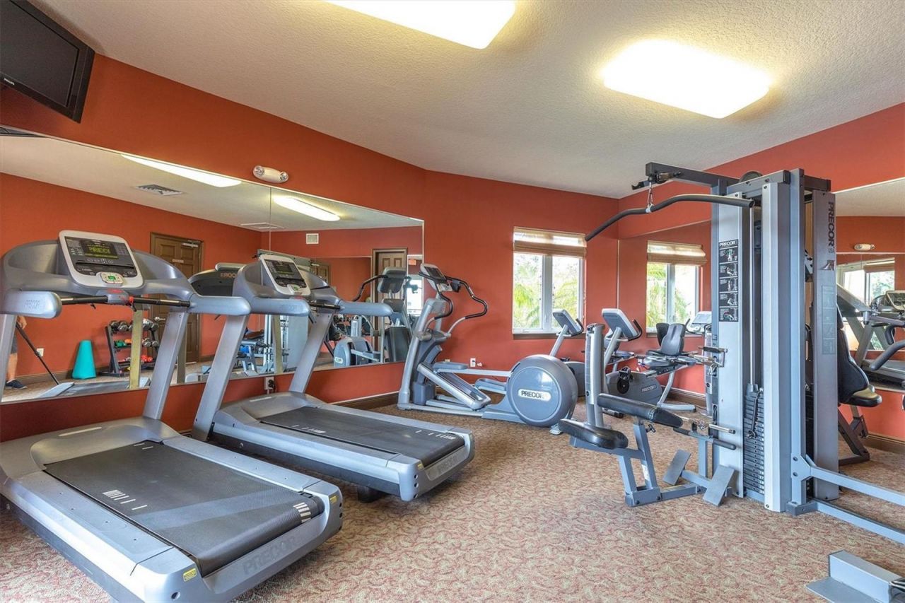 18 Jefferson Court S, Saint Petersburg, FL 33711 Photo