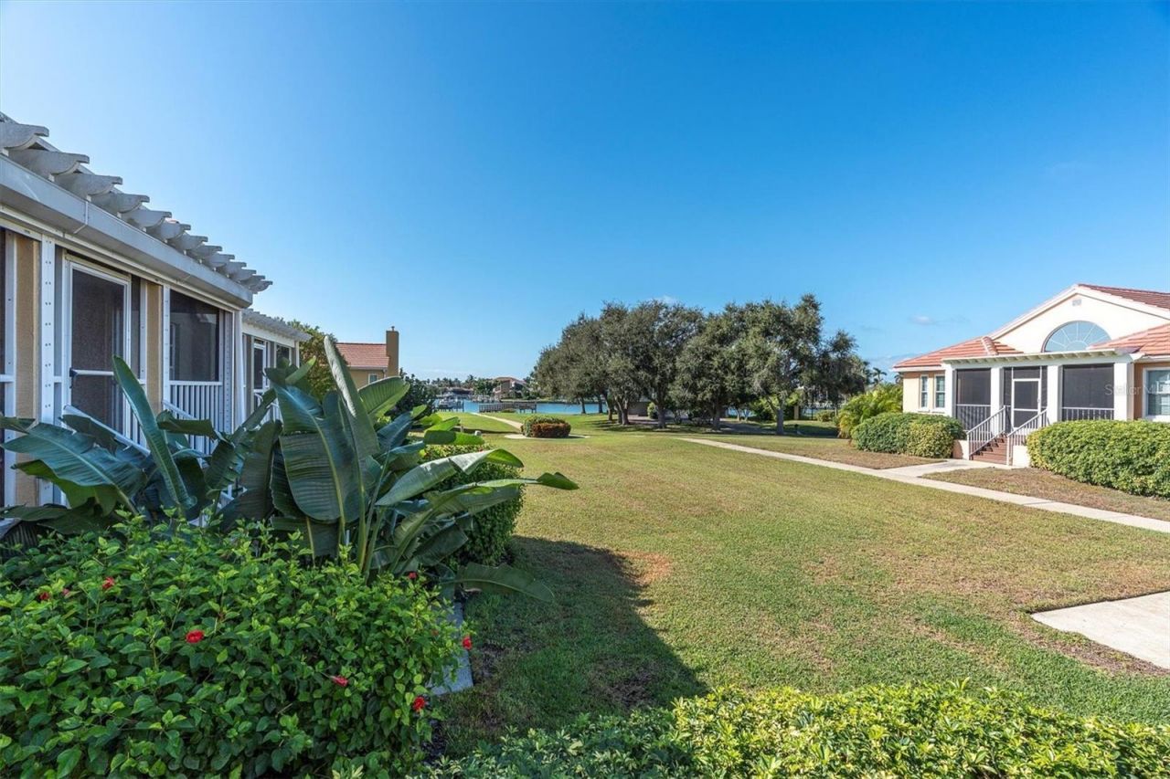 18 Jefferson Court S, Saint Petersburg, FL 33711 Photo