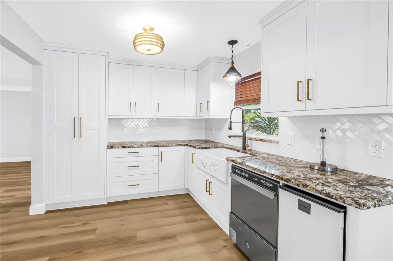 2856 65th Way N, Saint Petersburg, FL 33710 Photo