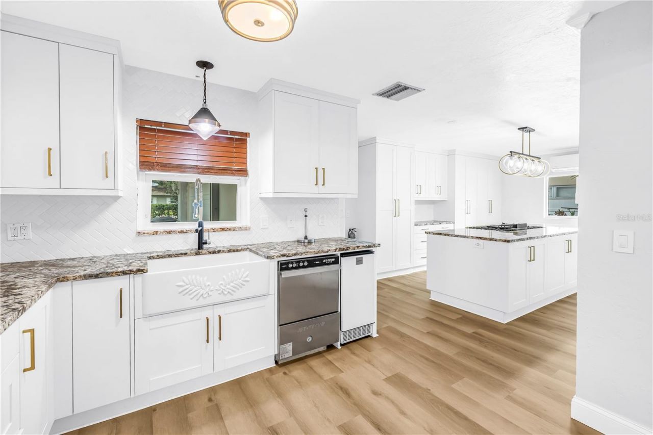2856 65th Way N, Saint Petersburg, FL 33710 Photo