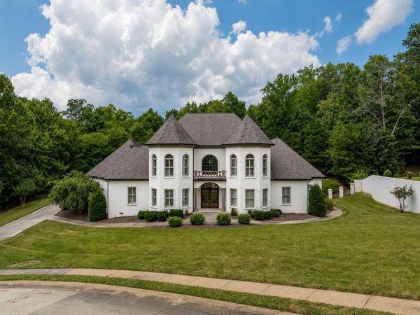 715 Pembridge Circle NW, Cleveland, TN 37312